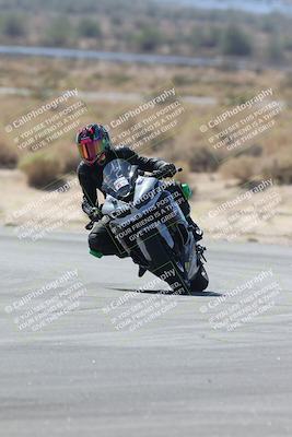 media/Oct-02-2025-Racers Edge (Thu) [[2c91cb6ab3]]/3-B Group/Session 3-Turn 16 (12pm)/